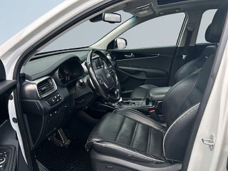 Kia Sorento CRDi AWD GT-Line Drag/HK/Rattvärm/Pano/Navi/Elstol – bild 7