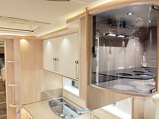 Husbil-integrerad Kabe TMI 910 Imperial GB 31 av 34