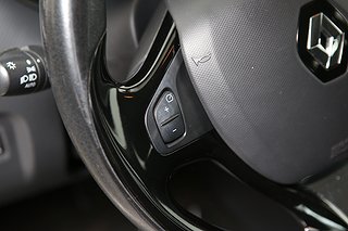 SUV Renault Captur 15 av 16