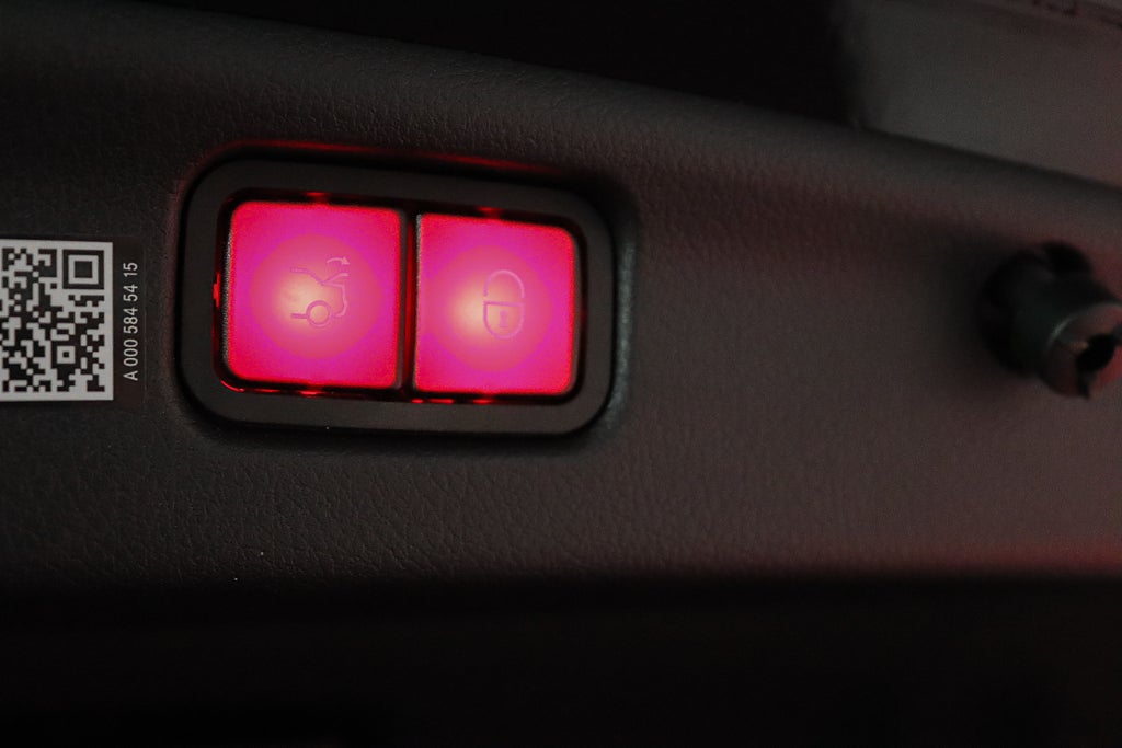 Mercedes-Benz C 200 4Matic AMG Line Premium Panorama Burmester 204hk