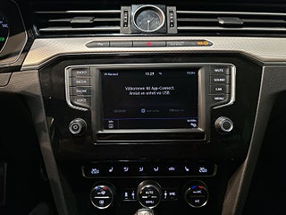 Volkswagen Passat Alltrack 2.0 TDI Alltrack 240hk AWD Drag Kamera Dvärm SoV