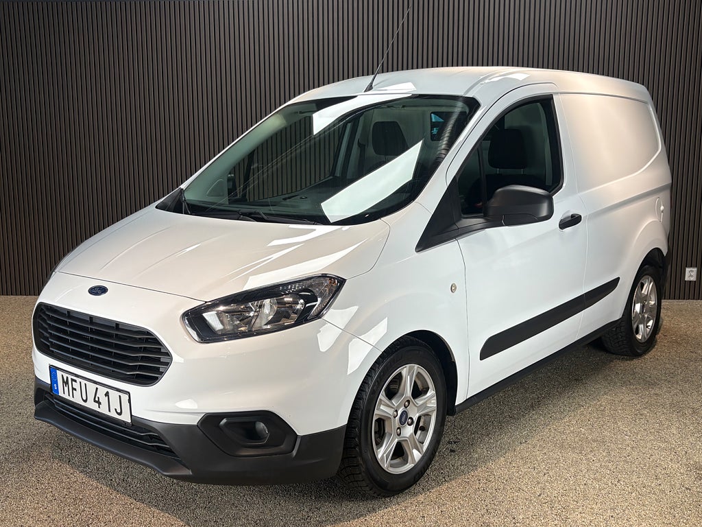 Ford Transit Courier 1.5 TDCi | En brukare | 7490 mil | Se skick | 75hk