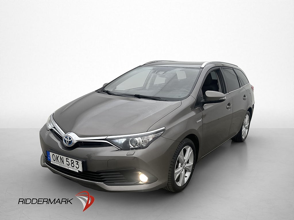 Toyota Auris Touring Hybrid 136hk Intense Edt Kamera Navi