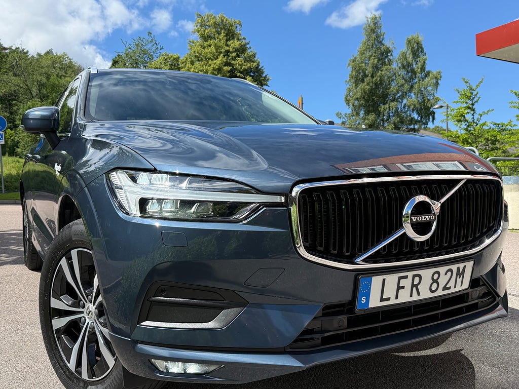 Volvo XC60 B4 AWD 197HK Drag  Leasbar Moms Värm Ledljus Besiktigad
