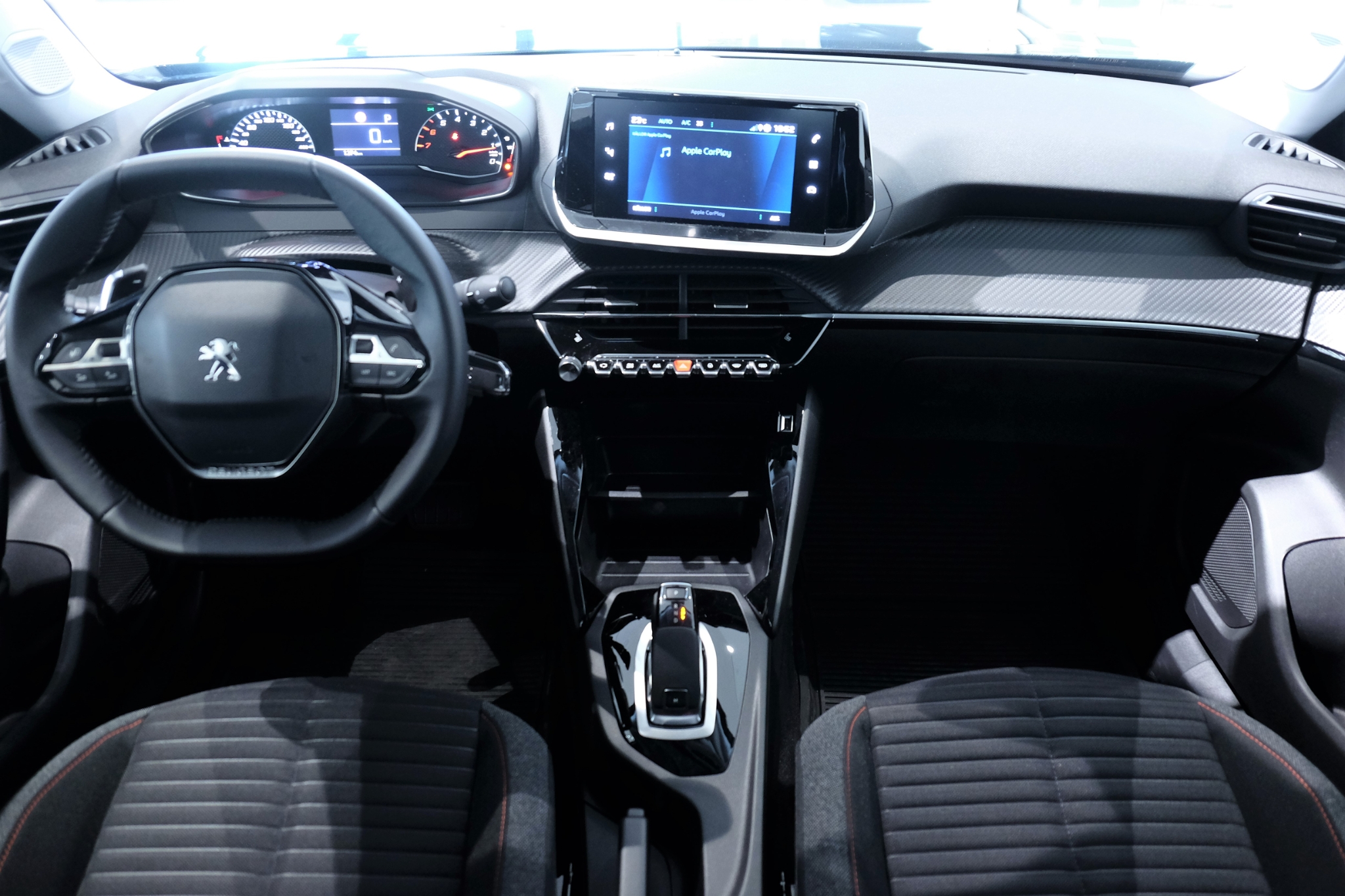 Peugeot 2008 2022, kuva 4/43