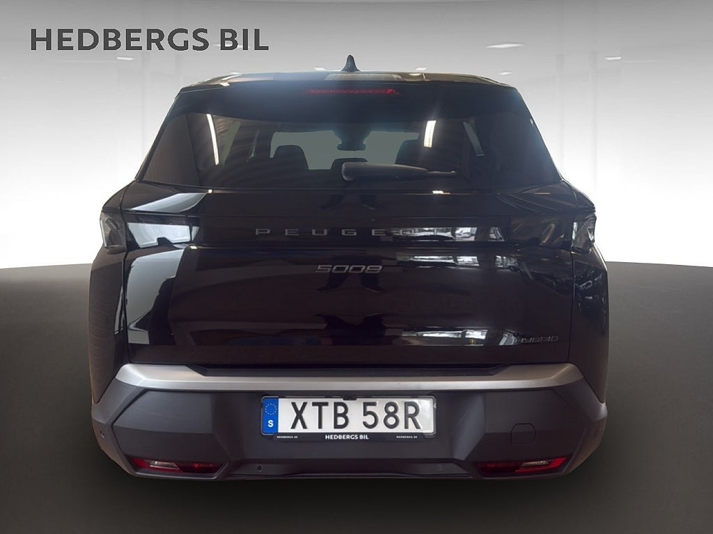 Peugeot 5008 Hybrid  1.2  145 HK  thumbnail