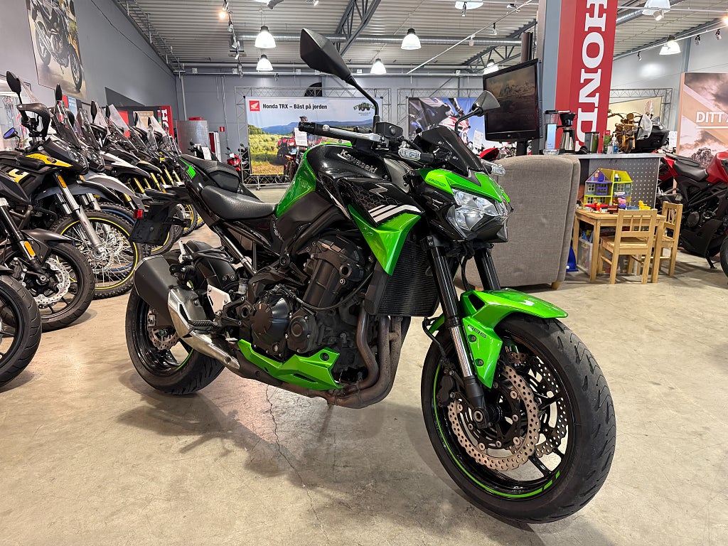 Kawasaki Z900 #Endast 1820mil & Nyservad# 