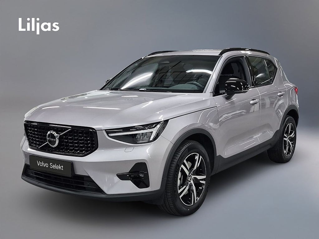 Volvo XC40 B4 FWD Bensin Plus Dark