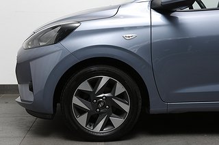 Halvkombi Hyundai i10 8 av 21