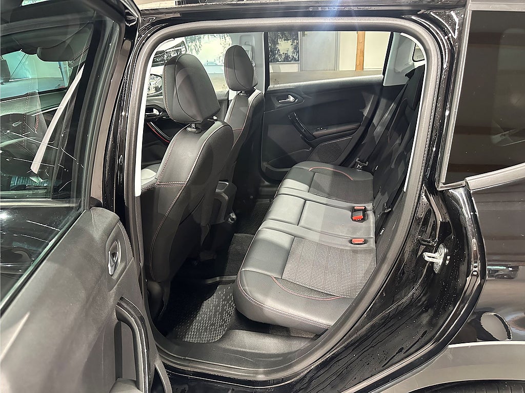 Bild på Peugeot 2008 GT-Line 1.2 PT 130hk Aut - PDC-SENSORER, PANO