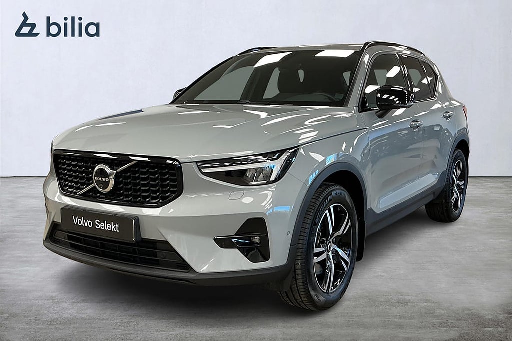 Volvo XC40 B3 FWD Bensin Plus Dark