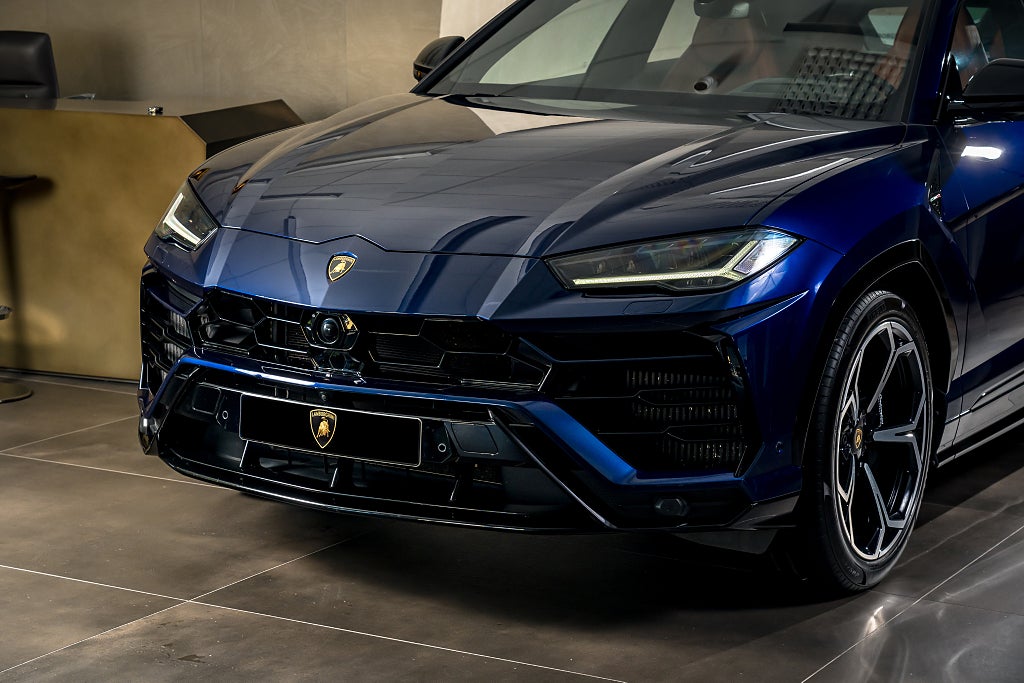 Gallery image 12 of 18