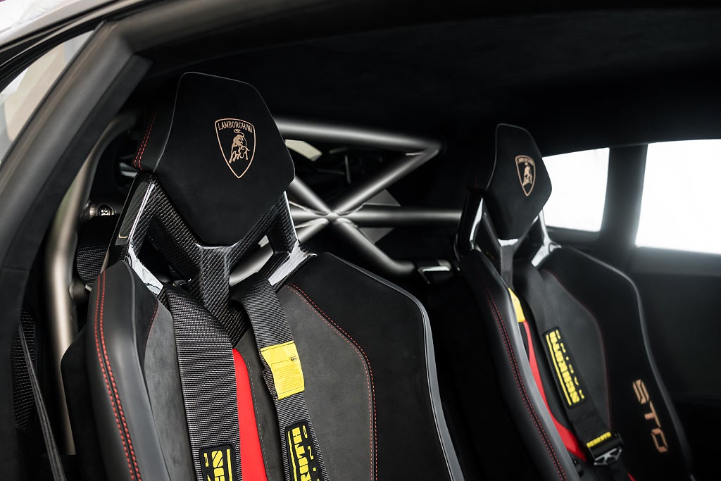 Gallery image 16 of 17