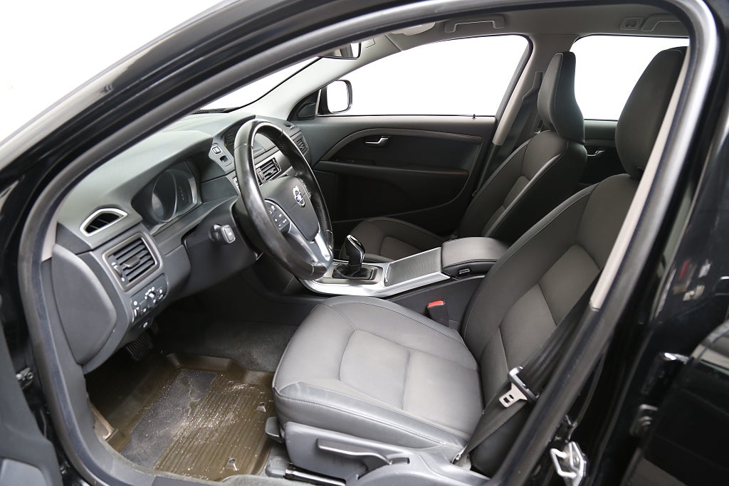 Volvo XC70 D4 181hk Classic Momentum AWD Aut Värmare Drag 2016