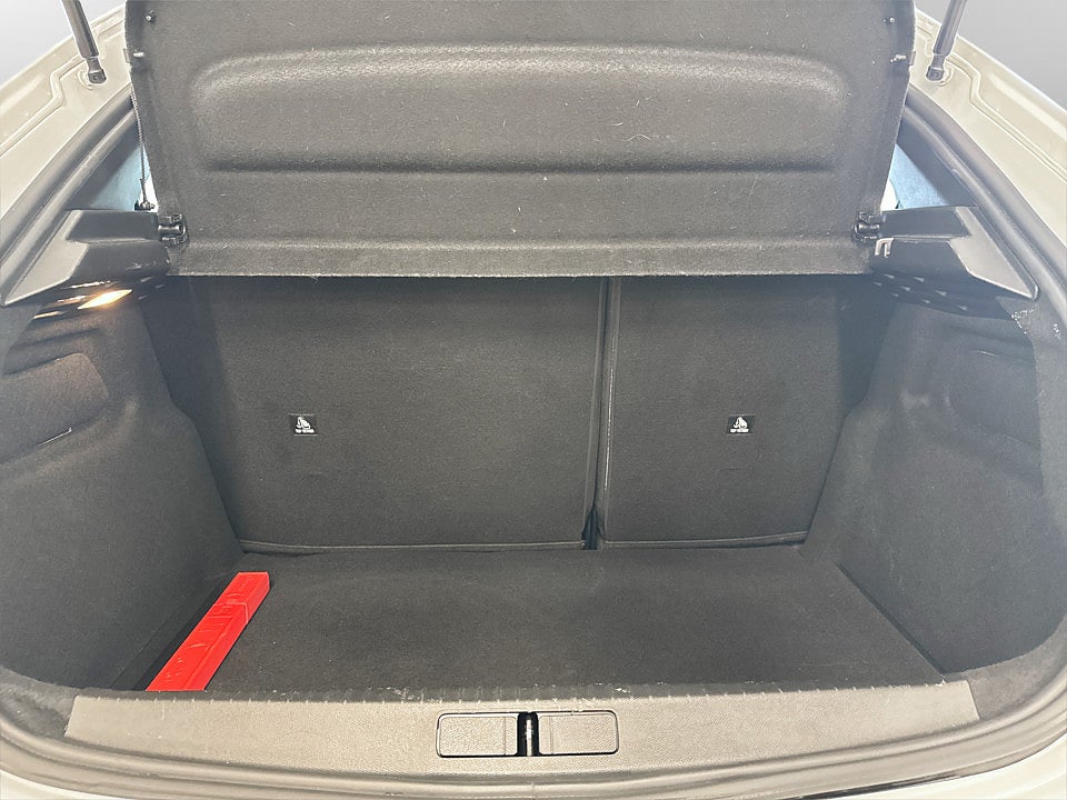 Bild på Peugeot 208 Style Hybrid 100hk Aut CARPLAY BACKSENSORER