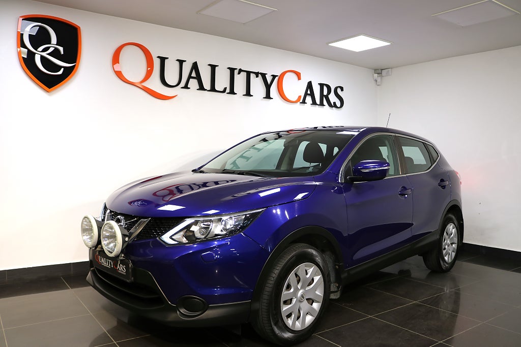 Nissan Qashqai 1.2 DIG-T Dragkrok / Extraljus fram/ Svensksåld