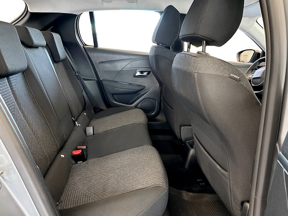 Bild på Peugeot 208 Style Hybrid 100hk Aut CARPLAY BACKSENSORER
