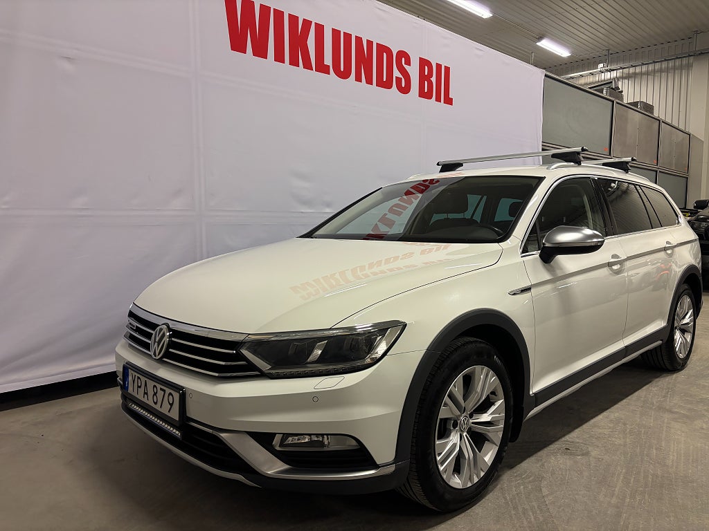 Volkswagen Passat Alltrack 2.0 TDI DPF SCR 4Motion Alltrack Cockpit Skinn Webasto
