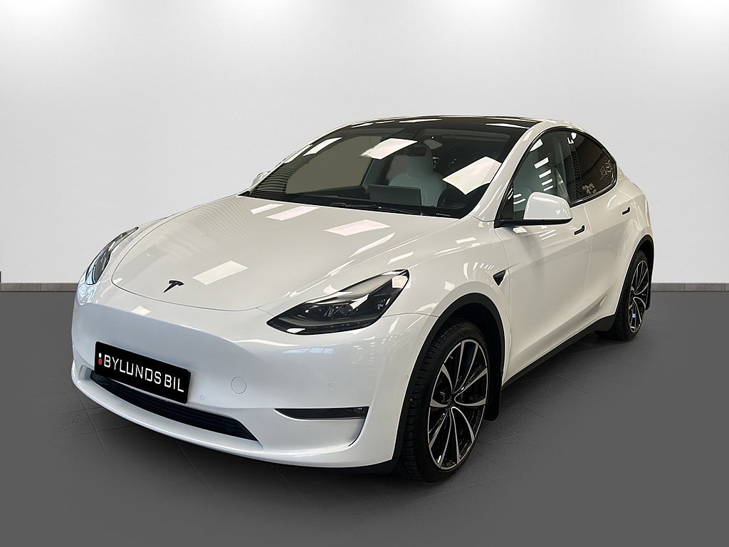Tesla Model Y Long Range AWD - Vinterhjul ingår!