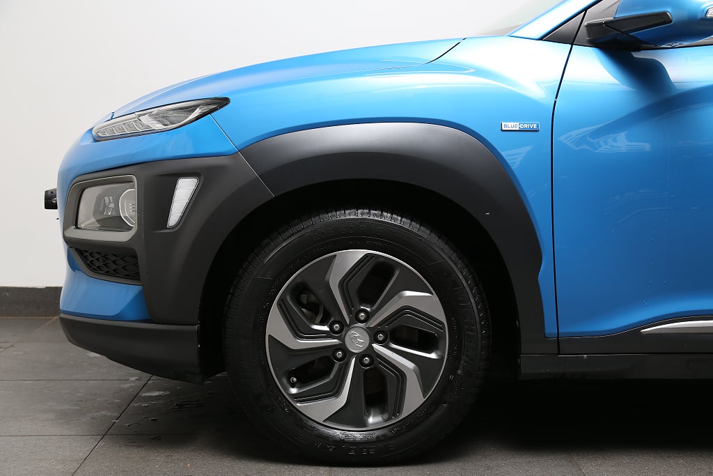 Hyundai Kona Hybrid 1,6 GDI 141hk Premium Aut 1ägare Motorv Drag 2020