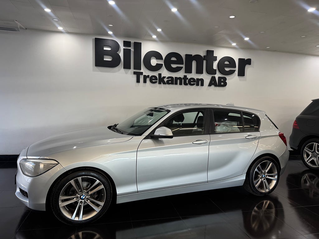 BMW 116i 5-dörrars Euro 5 Sommar & Vinterhjul