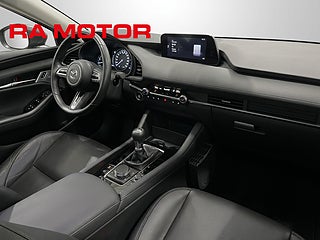 Sedan Mazda 3 12 av 28