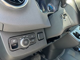 Transportbil - Skåp Mercedes-Benz Sprinter 13 av 17