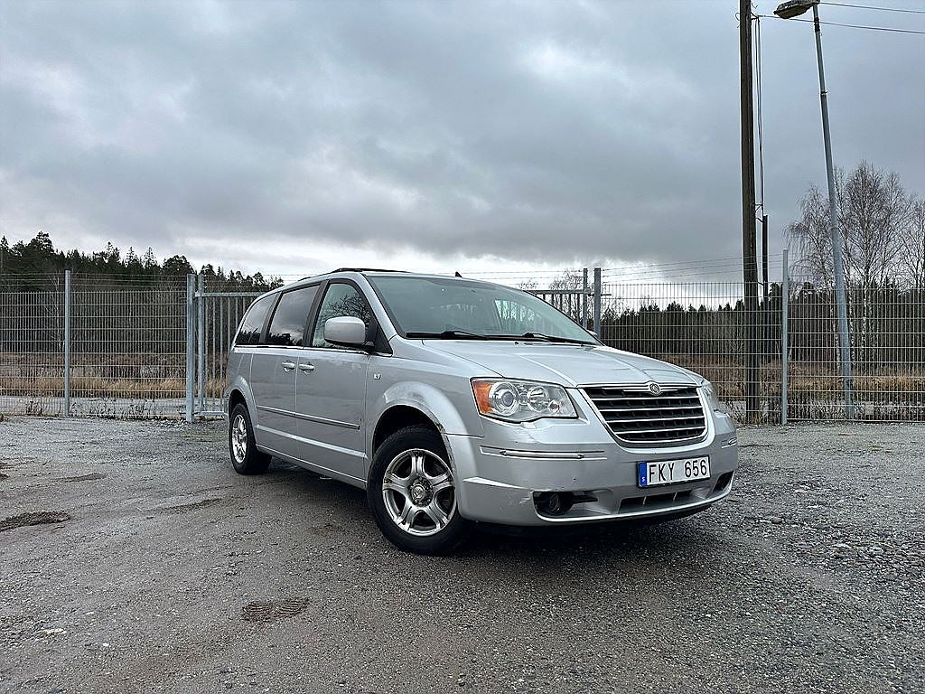 Chrysler Grand Voyager 3.8 V6 EGH (142 kW)