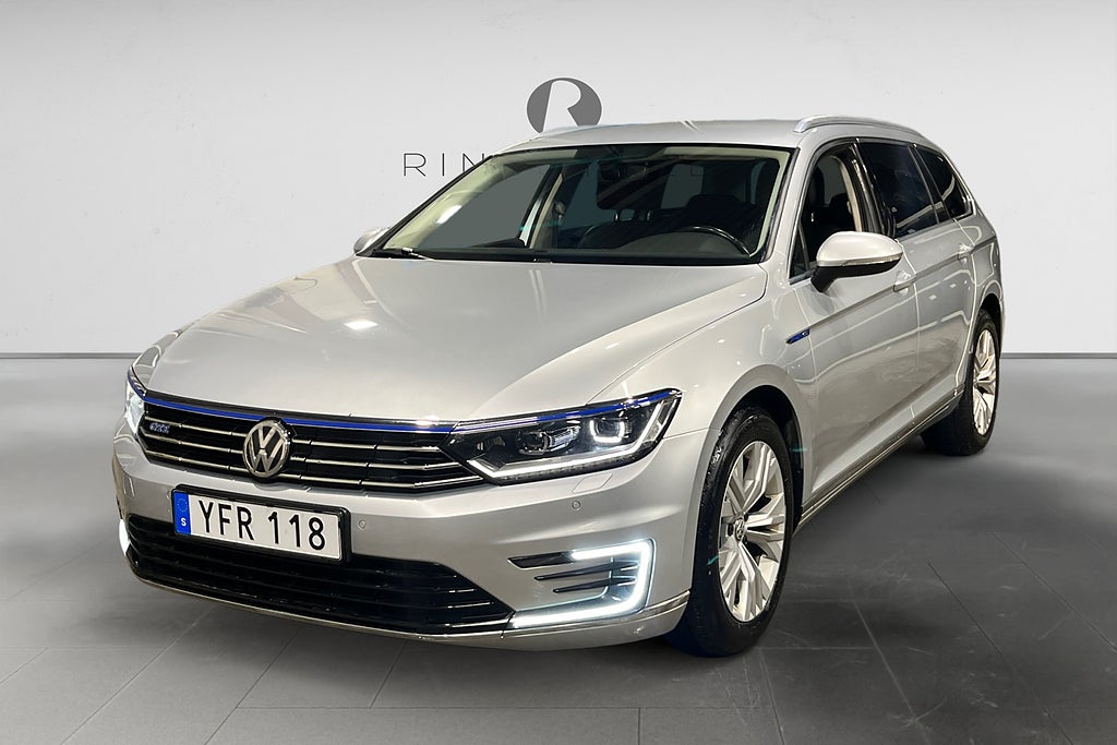 Volkswagen Passat SC GTE 1.4 TSI 218 HK DSG DRAG CARPLAY NYSERV 17"