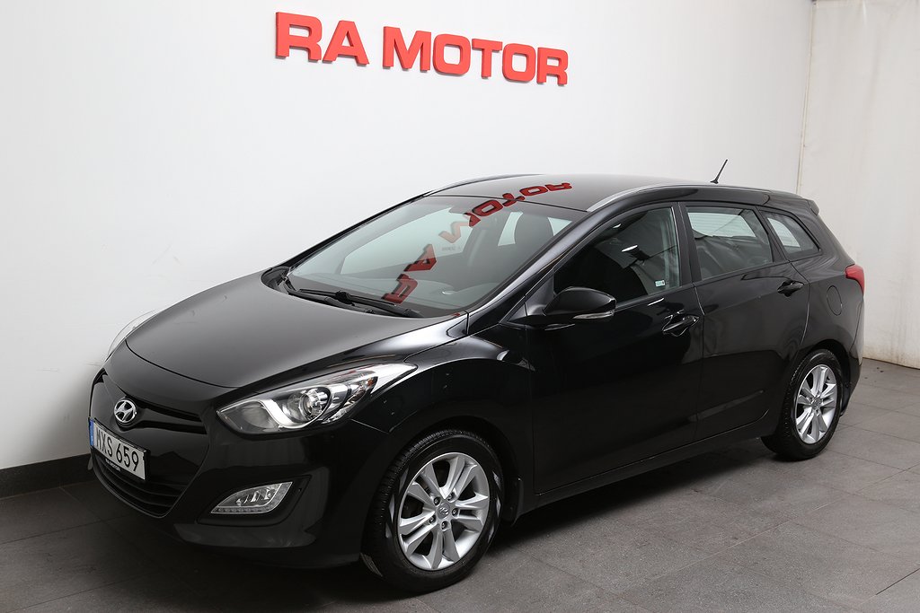 Hyundai i30 1,6 GDi 135hk Business Kombi 6-vxl Motorvärmare 