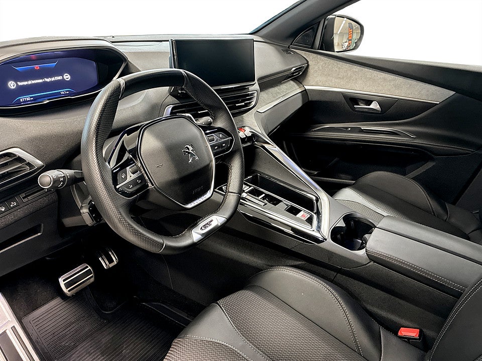 Bild på Peugeot 5008 GT Black Pack 1.2 PT 130hk Aut KAMPANJ VINTERHJUL INGÅR