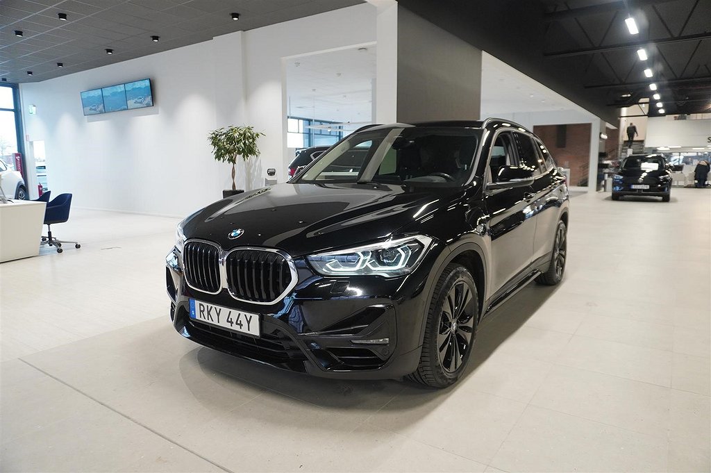 BMW X1 xDrive 25e Sportline Navi Dragkrok Head-Up HiFi Backkamera