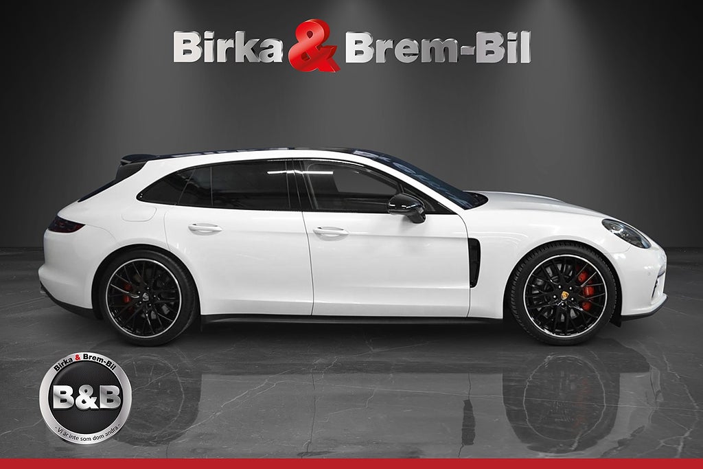 Porsche Panamera Turbo Sport Turismo Sport Chrono pano+drag 550hk