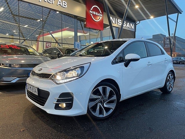Kia Rio 1.2 CVVT 85hk M5 GLS Rattvärme GPS  360:- SKATT!