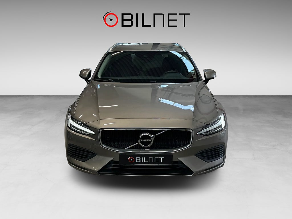 Volvo V60 T6 Twin Engine AWD *3,99%*Momentum Advanced Kamera BLIS