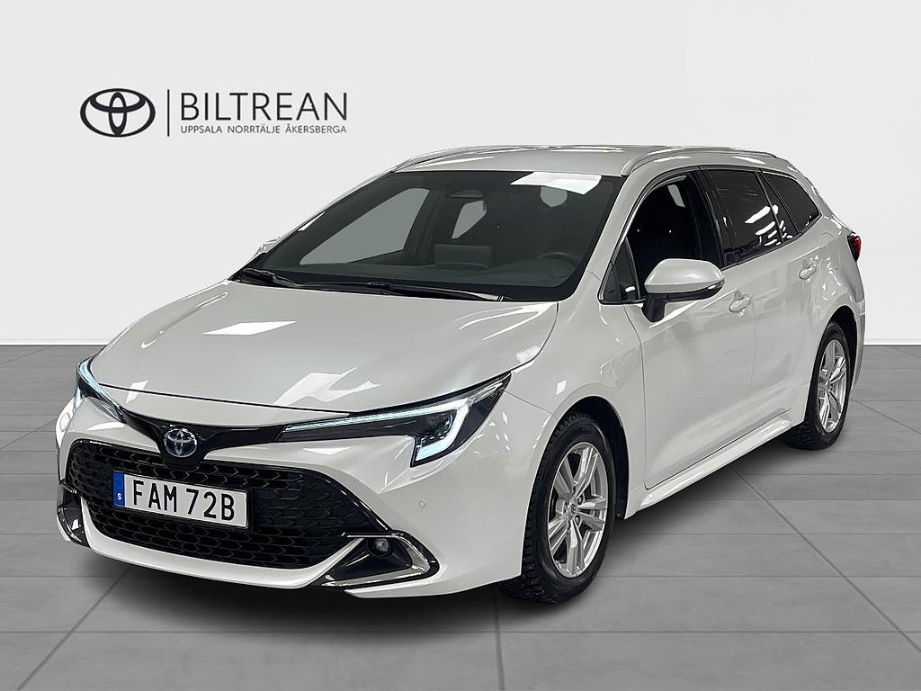 Toyota Corolla Touring Sports Hybrid 1,8 Style Pluspaket Vinterhjul