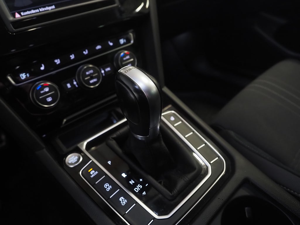 Volkswagen Passat Alltrack 2.0 TDI 190hk 4Motion | D-värm | Drag | Backkame 2017