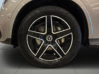 Mercedes-Benz GLC 300 d e 4MATIC 9G-Tronic AMG Navi/Adaptiv fart/Drag – bild 14