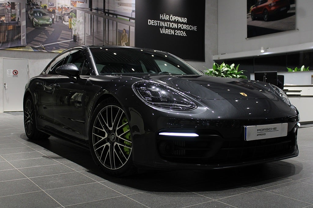 Porsche Panamera 4 E-HYBRID 4 E-HYBRID