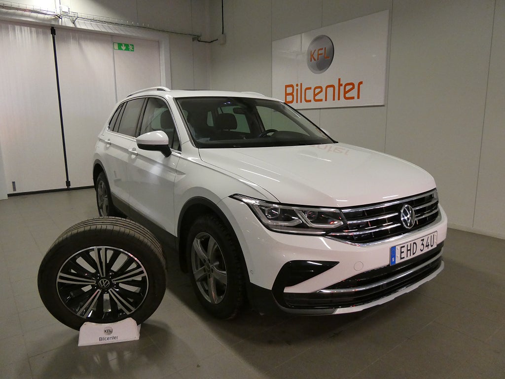 Volkswagen Tiguan eHybrid 1.4 TSI *KAMPANJ* AWD Värmare-Drag-Pano-Kamera