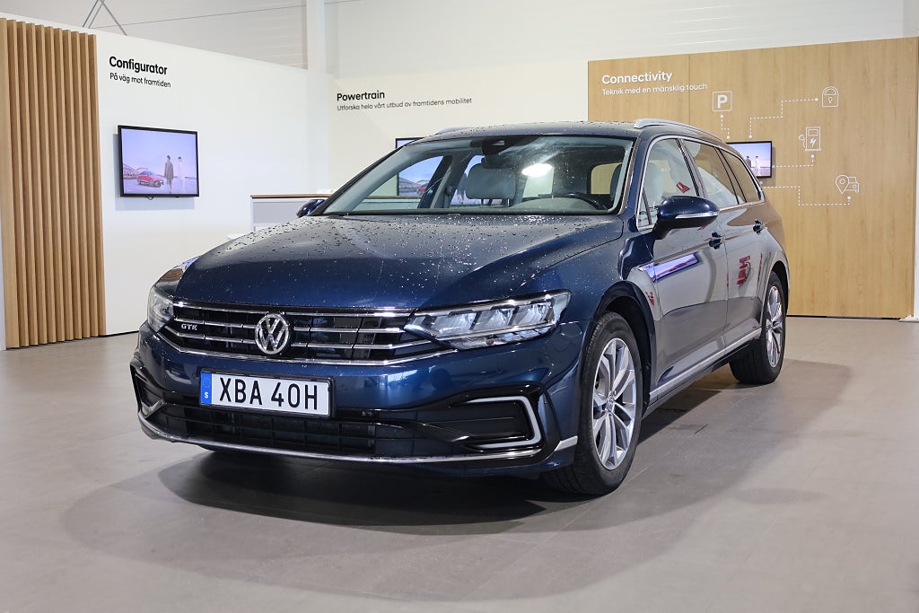 Volkswagen Passat Sportscombi GTE 1.4 TSI Navi Drag Värmare Kamera Moms 2020