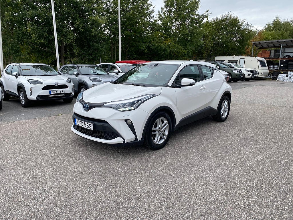 Toyota C-HR HYBRID CVT ACTIVE EU6 AUT B-KAMERA VÄRMARE V-HJUL MOMS