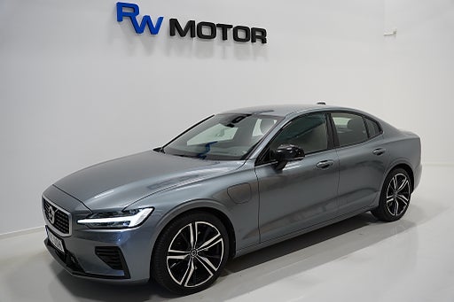 Volvo S60 T8 AWD 392hk R-Design H/K 360° HUD P-värm Skinn 