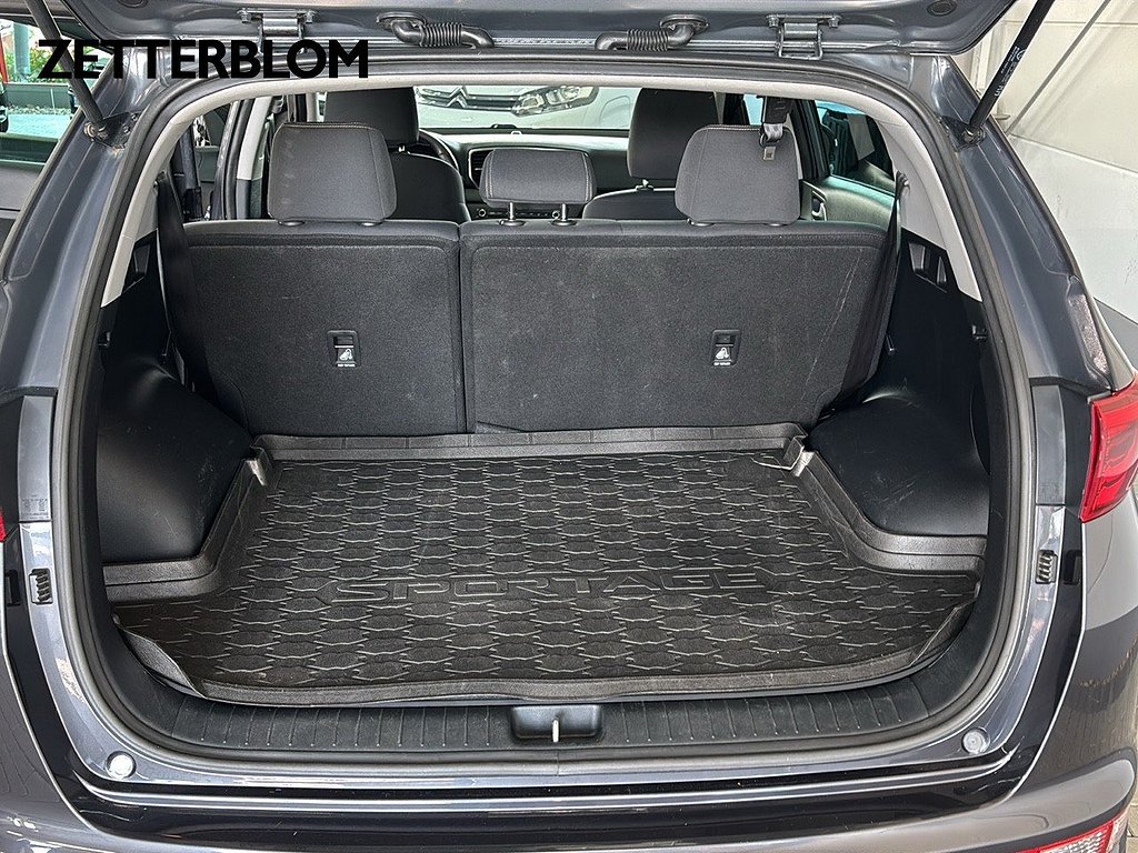 SUV Kia Sportage 14 av 16