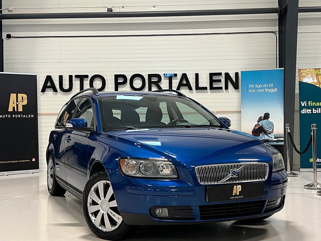 Volvo V50 2.0 Kinetic | Fräsch Bil | Dragkrok | Ny servad 