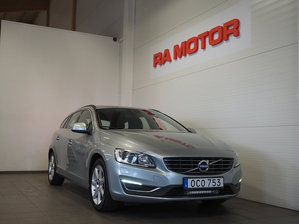 Volvo V60 D3 Geartronic 150hk Momentum Drag D-Värm P-Sensor 2017