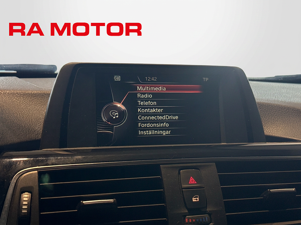 BMW 320D 190hk xDrive Touring | Sport line | P-sens | Drag | 2016