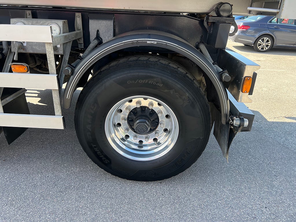 Övriga Roadex 3 Axlad tippvagn,