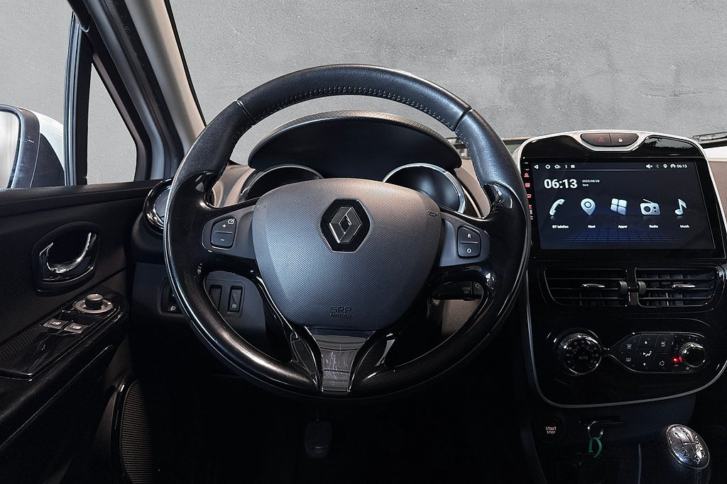 Renault Clio Sport Tourer 0.9 TCe 360kr Årsskatt 2-Ägare