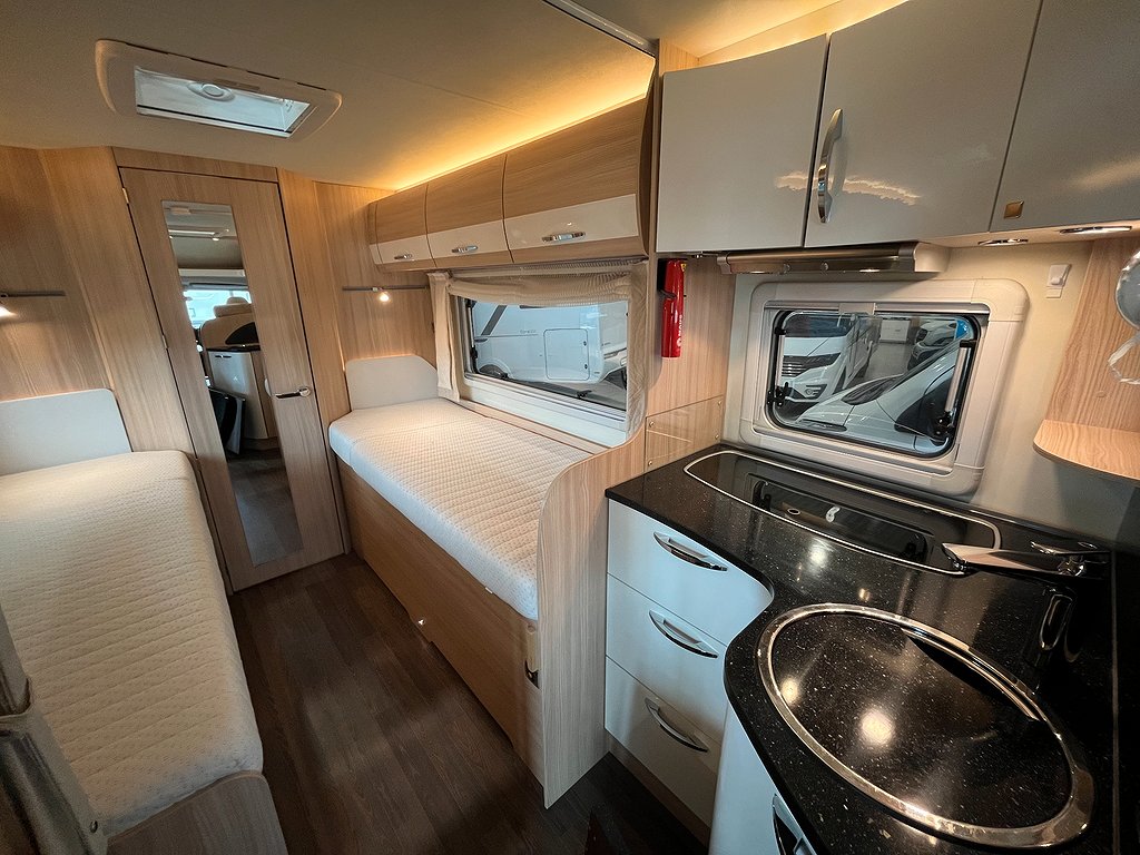 Bürstner Nexxo T 720 / ALDE / Solcell / Aut 150hk / Långbädd - Bürstner